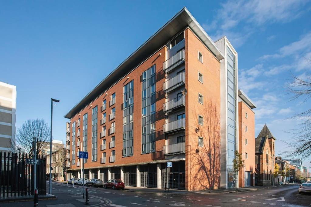 Luxury, Sleeps 6, City Centre Belfast Exteriör bild