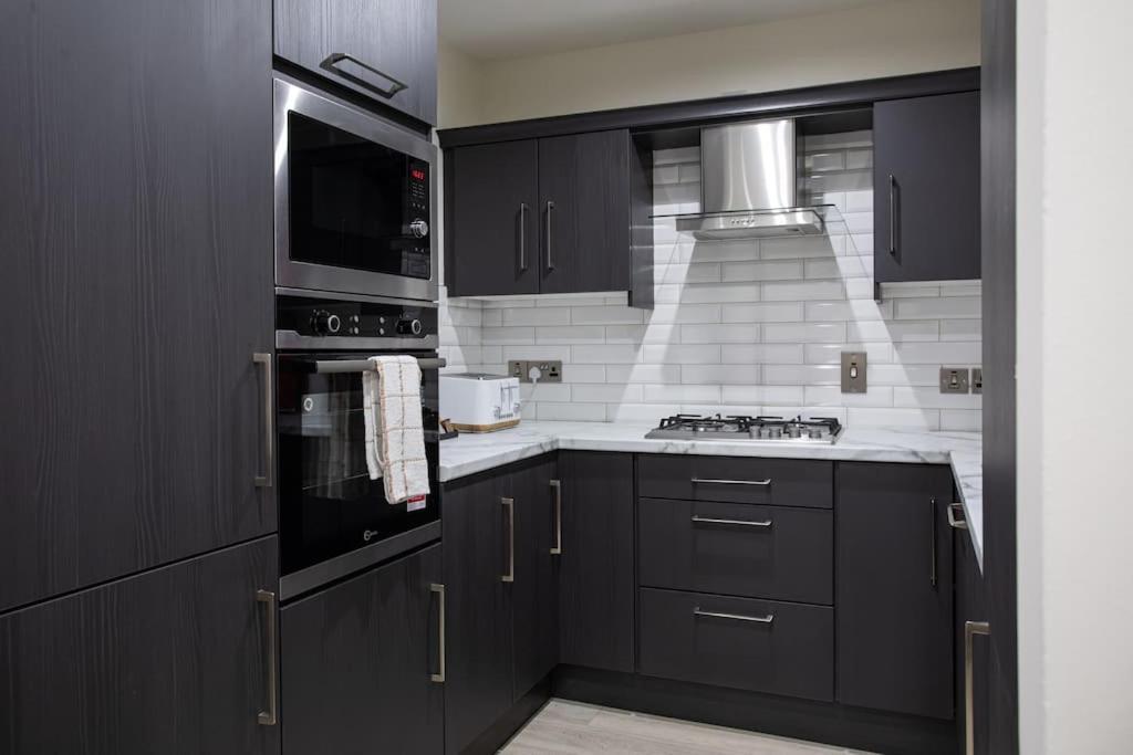 Luxury, Sleeps 6, City Centre Belfast Exteriör bild