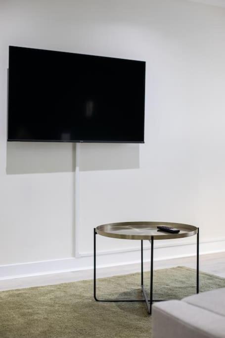 Luxury, Sleeps 6, City Centre Belfast Exteriör bild