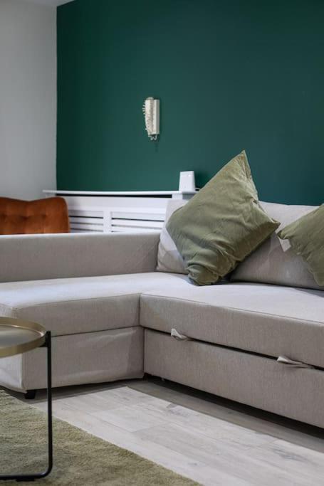 Luxury, Sleeps 6, City Centre Belfast Exteriör bild